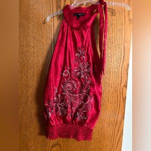 Heart Soul Juniors Racer back shoulder less tie top. Beautiful embroidery. Large